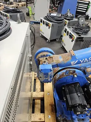USED 2013 YASKAWA MOTOMAN MH50