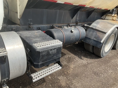 Used 1997 VOLVO WG64T Water Trucks Michigan US | Miedema Asset Management Group #1304692