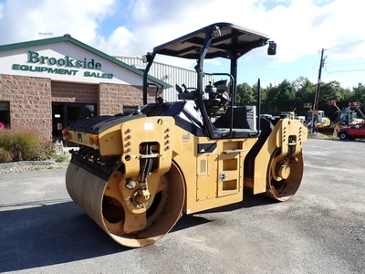 Used 2013 CATERPILLAR CB54B Tandem Rollers Massachusetts US | Brookside Equipment Sales #1455059