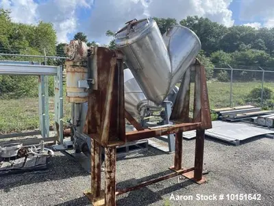 Used PATTERSON KELLEY 125 CUBIC FOOT Double Cone - V Mixers Illinois US | Aaron Equipment #1456841