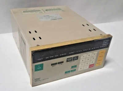 USED Omron 5855786447888989878123347