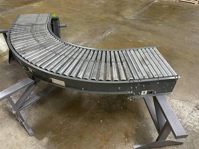 Used INTELLIGRATED 90 DEGREE CONVEYOR Roller Conveyors Wisconsin US | Packer City Sales #1297879