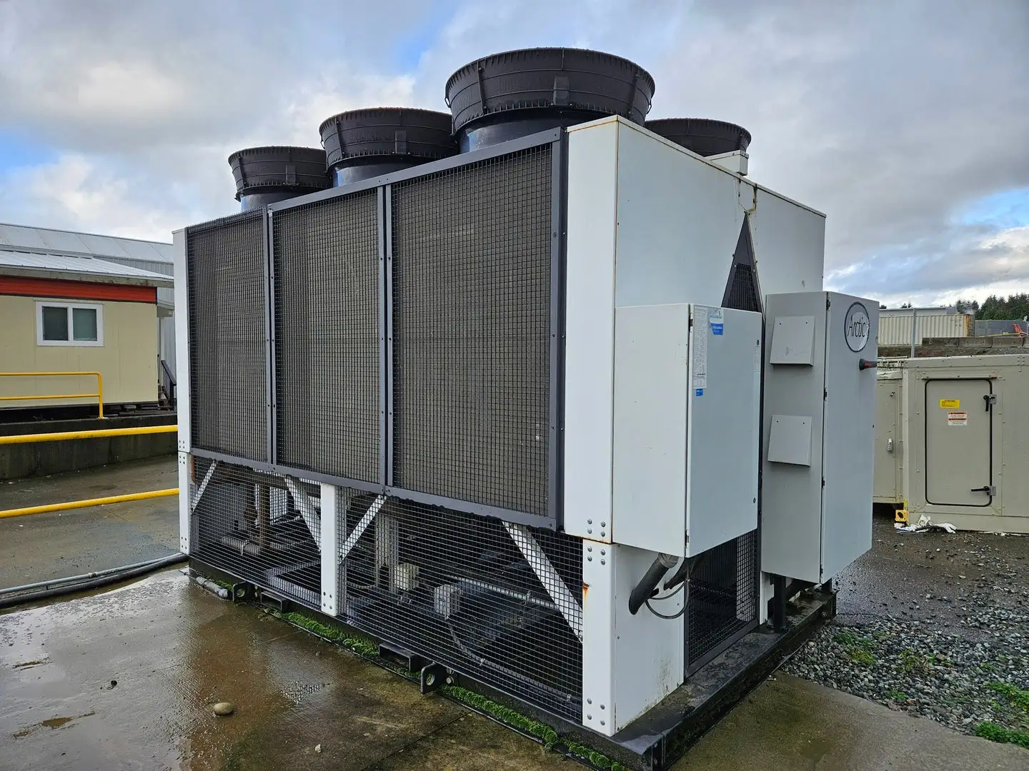 Used 2018 ARCTICHILL ACA110AT356F HVAC Parts and Equipment British Columbia CA | Lenmark #294392