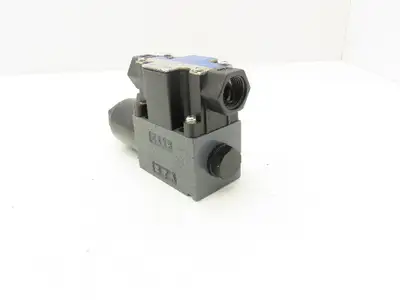 Tokyo Tokimec DG4V-3-2AL-M-P7-H-7-54 Directional Control Solenoid Valve 24VDC