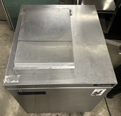 174-0112 Delfield 27” Worktop Self Contained Cooler