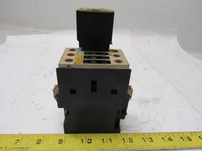 Siemens 3RT1026-3B Sirius 35A 600V Max Magnetic Contactor 24VDC Coil