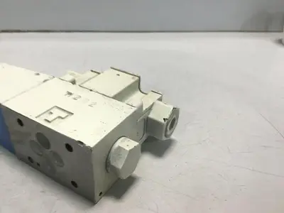USED VICKERS DG4V-3-2AL-M-P7-H-7-50