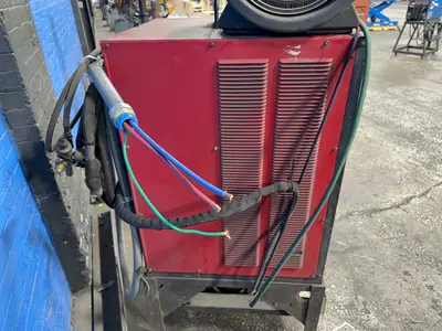 USED LINCOLN SQUAREWAVE TIG355