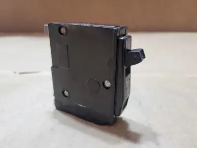 Used SQUARE D QO130 Switchgears British Columbia CA | Lenmark #1438664