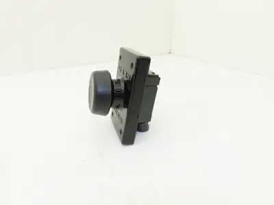 Rees 00662-001 Black Plastic Mushroom Plunger Switch 2-1/4" Pushbutton 600V