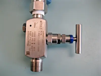 NEW Rosemount 2051 TG3A2B21AS5E5M5T1A1037