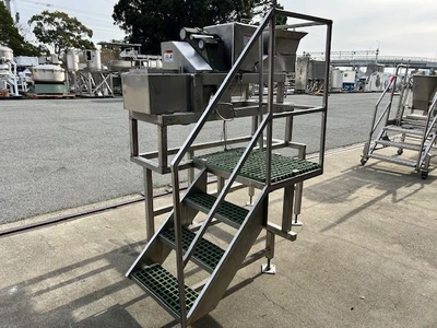USED URSCHEL LABORATORIES GA DICER