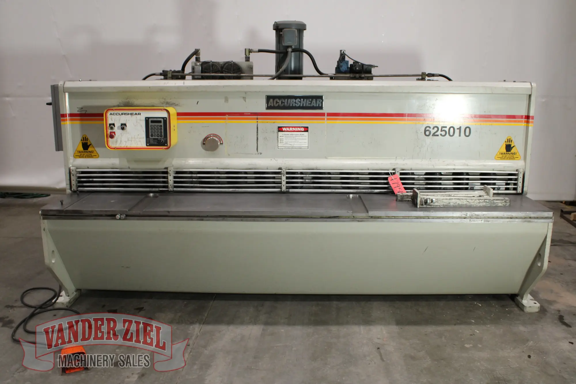 Used ACCURSHEAR 625010 Power Squaring Shears (Inch) Michigan US | Vander Ziel Machinery Sales #1123462