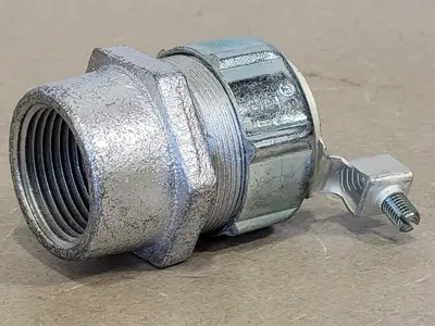 USED THOMAS & BETTS 5274GR