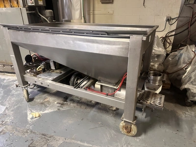 USED AMF 2000