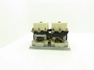 Fuji Electric FUJI SC-10 Reversing Motor Starter Contactor 220A 3Ph Coil 120V
