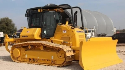 USED 2024 Komatsu D71EX-24