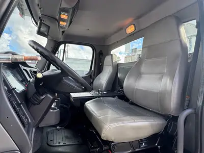 Used 2015 FREIGHTLINER M2 112 Bucket (boom) trucks Florida US | Truck and Van Outlet #1509191