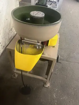 Mirro-Brite Vibratory Finishing Machine, Model #MB-100AA