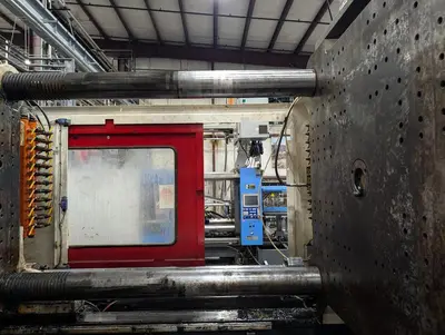 2015 CINCINNATI MILACRON MS725 Injection Molding Horizontal/Vertical | Machinery Network (30)
