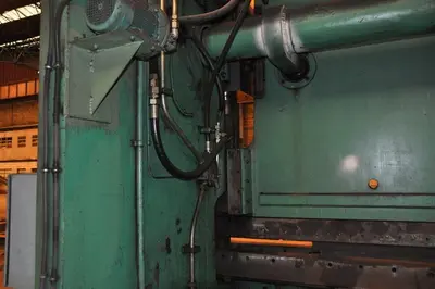 USED BEYELER 600 TON X 5100 MM
