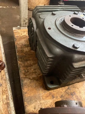 USED CONE DRIVE VVS50A124-X3A