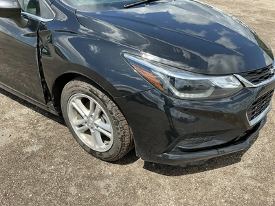 USED 2017 CHEVROLET CRUZE