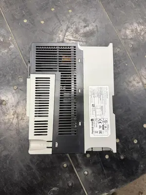 USED ALLEN-BRADLEY 25B-E9P9N104