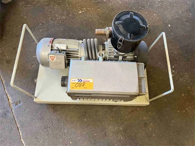 Used 1997 BUSCH RC0100 E 503 Vacuum Pumps California US | MachineryMax #1390414