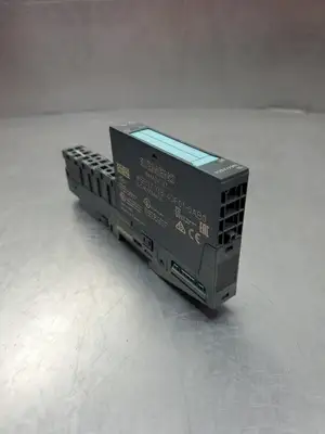 USED Siemens Simatic S7 6ES7138-4DF01-0AB0 TX/RX Module w/TM-E15C26-A1 Base