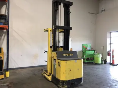 USED 2013 HYSTER R30XM3