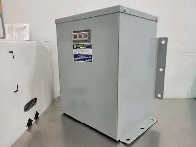 NEW SQUARE D PFC4015F
