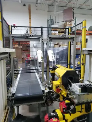 USED 2016 FANUC M-10IA/12