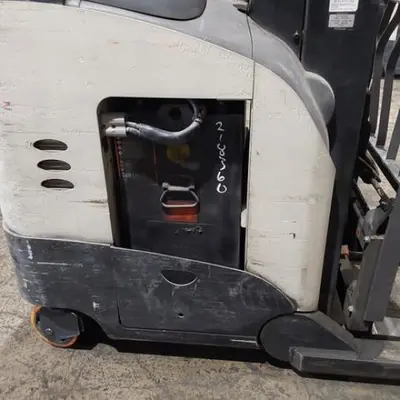 USED 2019 CROWN RR5725-45
