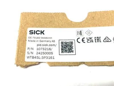 USED SICK PHOTOELECTRIC PROXIMITY SENSOR BACKGROUND SUPPRESSION