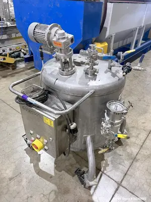 Amherst 75 Gallon Agitated Stainless Steel Pressure Tank