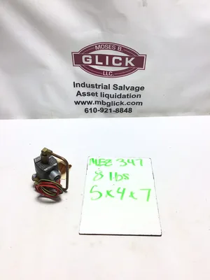 Asco EF8210G012Q Red Hat Solenoid Valve 1/2″ NPT 15.1W Dry Air 5-125 PSI