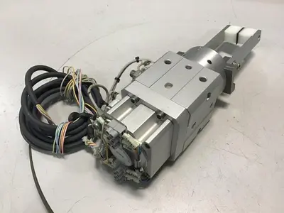 USED SMC MRHQ25D-180SX-M9BVL-M9BL-X169