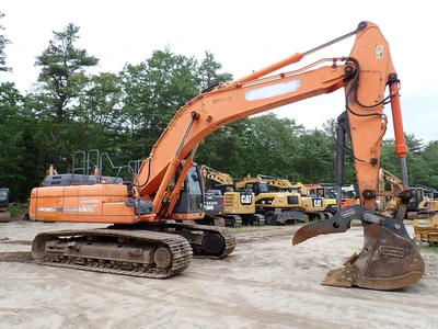 Used 2013 DOOSAN DX350 LC-3 Crawler Excavators Massachusetts US | Brookside Equipment Sales #1422139