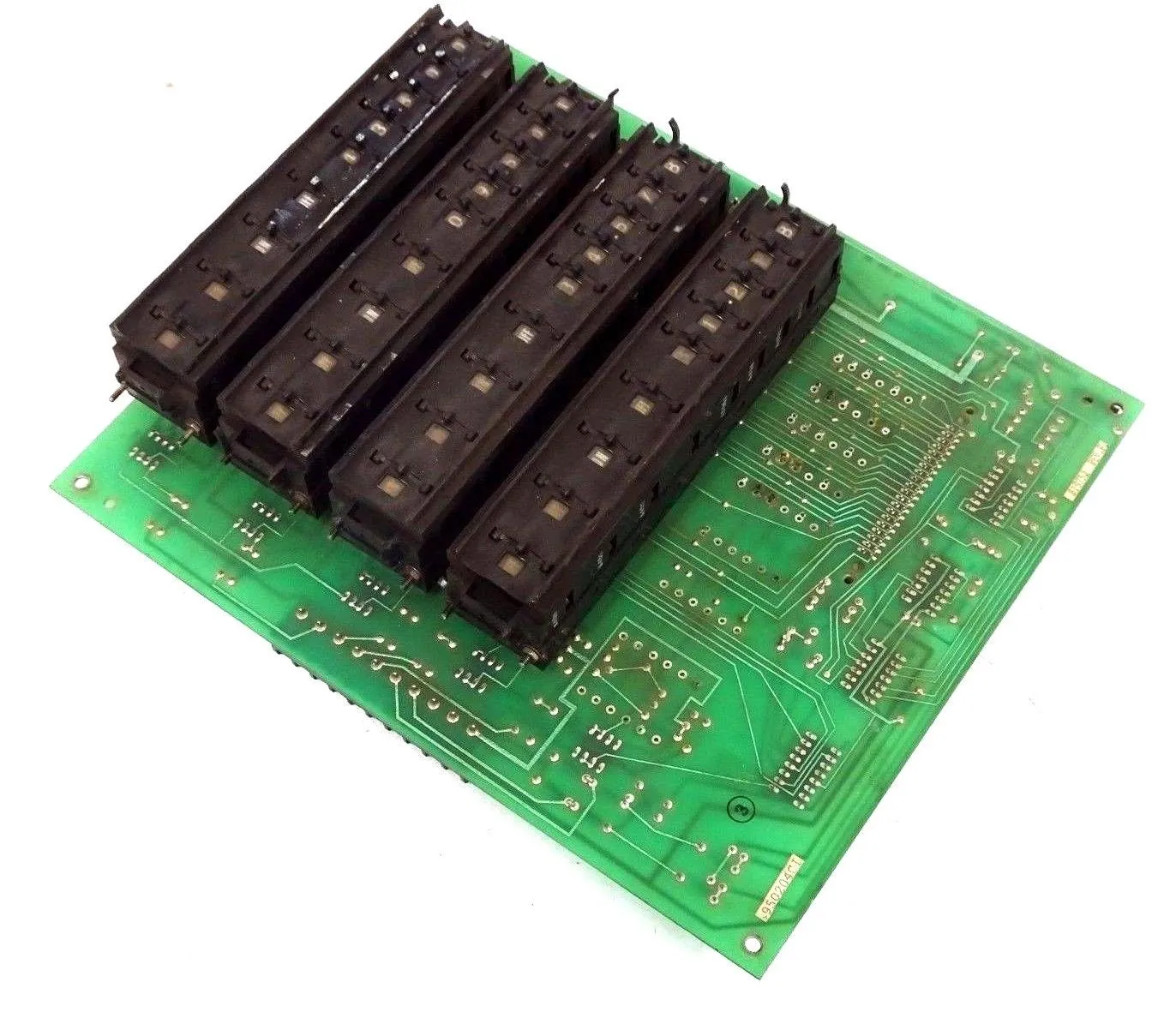 USED CINCINNATI MILACRON 819752 CONTROL MODULE BOARD