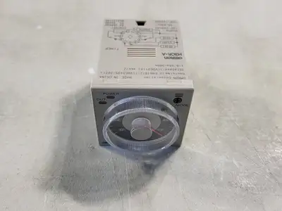 USED OMRON H3CR-A