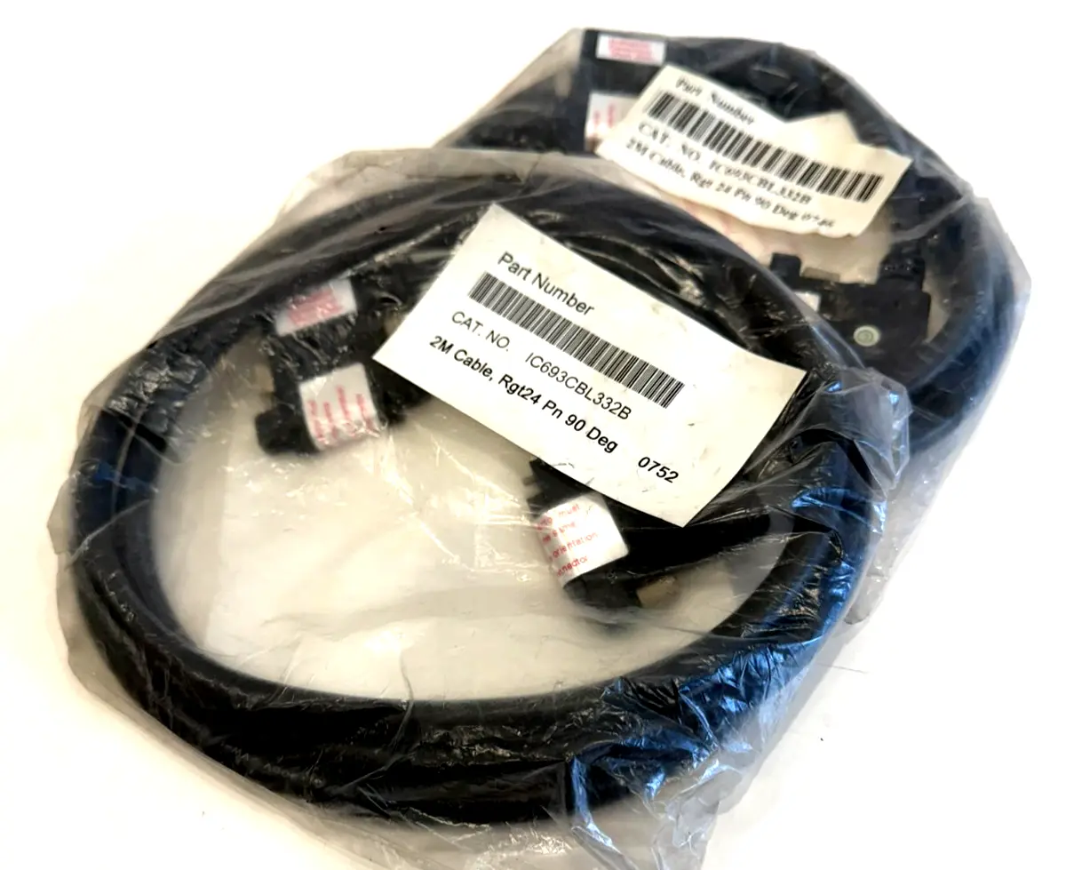 NEW LOT OF 2 GE FANUC IC693CBL332B 2M CABLE RGT 24 PN 90 DEG
