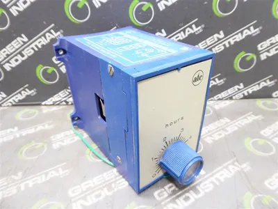 atc 322B 113 A 22 CS Time Delay Relay Module 0-5 Hours Used