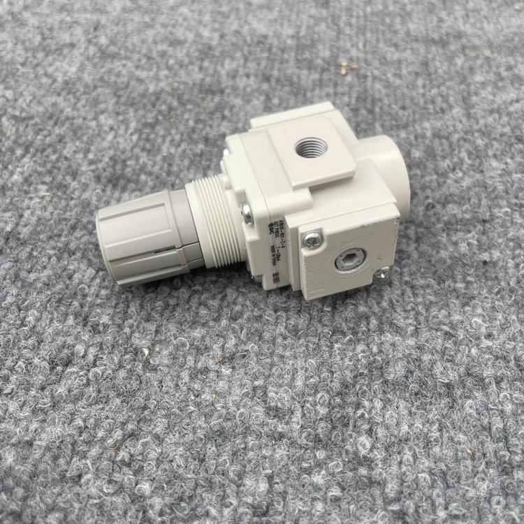 New | in-Stock SMC AR20K-N01-Z-B Air Pressure Regulators California US | Davliegogo LLC #1705555