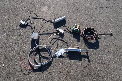 Two Air Cylinders w/ Electric DCV