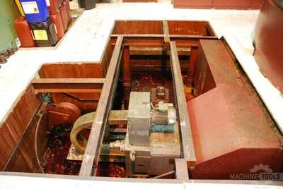 USED 1981 DORRIES. CTE 320