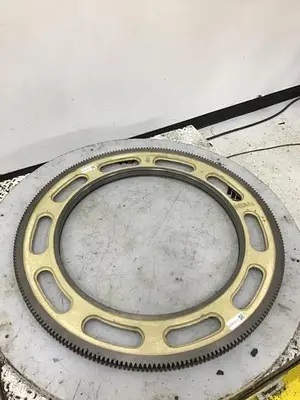 USED HUSKY 726133