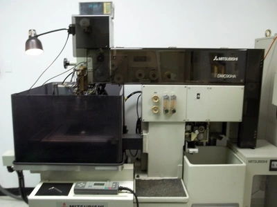 USED 1993 MITSUBISHI DWC90HA