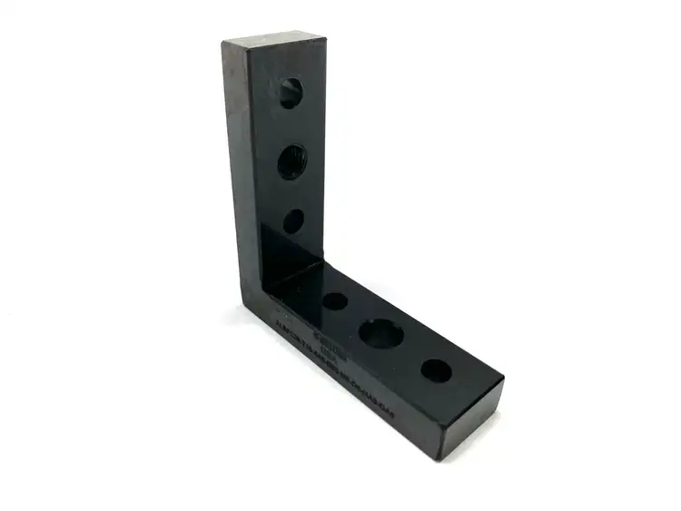 New | in-Stock Misumi Standard NAAMS L Block 3x3 Holes Angle Plates Michigan US | Maverick Industrial Sales #1473807