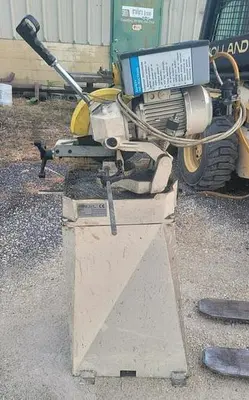 USED 2001 DAKE 250 CUT